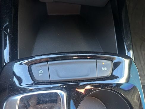 Certified 2025 Chevrolet Trax ACTIV w/ Driver Confidence Package image 22