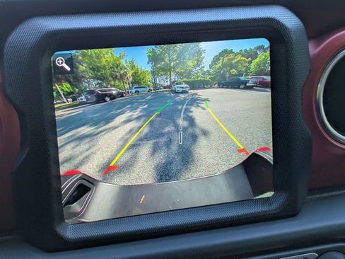 Used 2023 Jeep Gladiator Rubicon w/ LED Lighting Group image 12