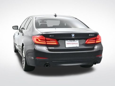 Used 2020 BMW 530i xDrive AWD/4WD image 9
