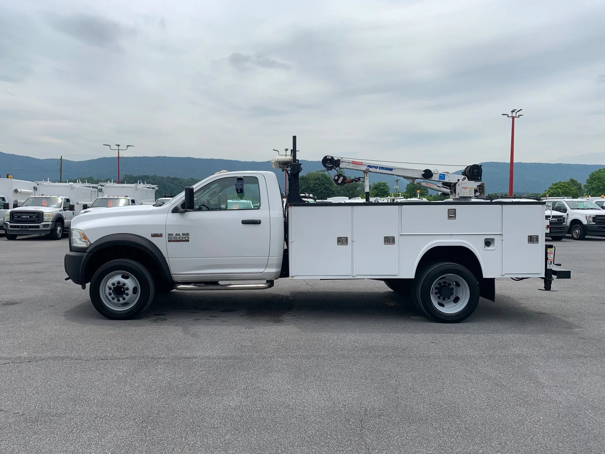 Used 2016 RAM 5500 Tradesman w/ Payload Upgrade Package RWD image 5