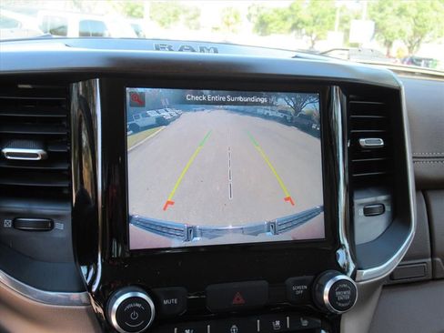 Used 2022 RAM 1500 Laramie image 25