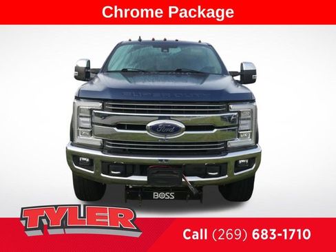 Used 2019 Ford F250 Lariat w/ Lariat Ultimate Package image 2