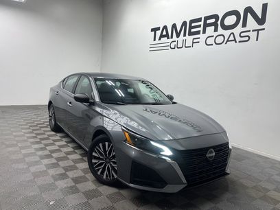 Used 2024 Nissan Altima 2.5 SV