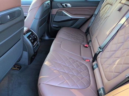 New 2026 BMW X5 xDrive50e image 16