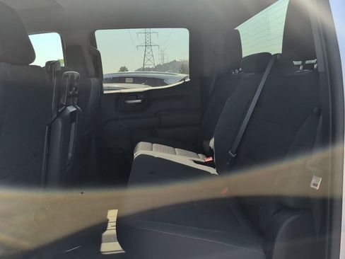 Used 2022 Chevrolet Silverado 1500 Custom RWD image 9