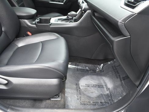 Used 2023 Toyota RAV4 XLE Premium AWD/4WD image 26