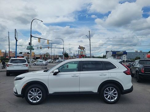 Used 2024 Honda CR-V EX image 2