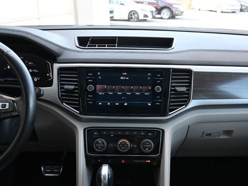 Used 2019 Volkswagen Atlas SEL R-Line image 25