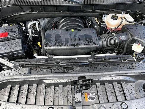 Used 2025 Chevrolet Silverado 1500 LTZ w/ LTZ Premium Package AWD/4WD image 11