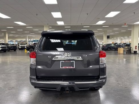 Used 2013 Toyota 4Runner Limited image 6