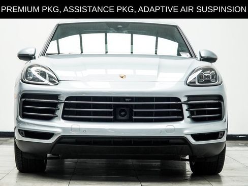 Used 2023 Porsche Cayenne w/ Premium Package AWD/4WD image 8