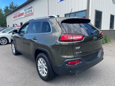 Used 2015 Jeep Cherokee Latitude AWD/4WD image 6