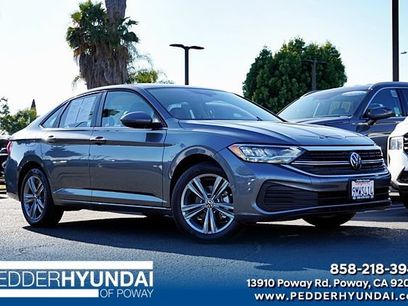 Used 2024 Volkswagen Jetta SE
