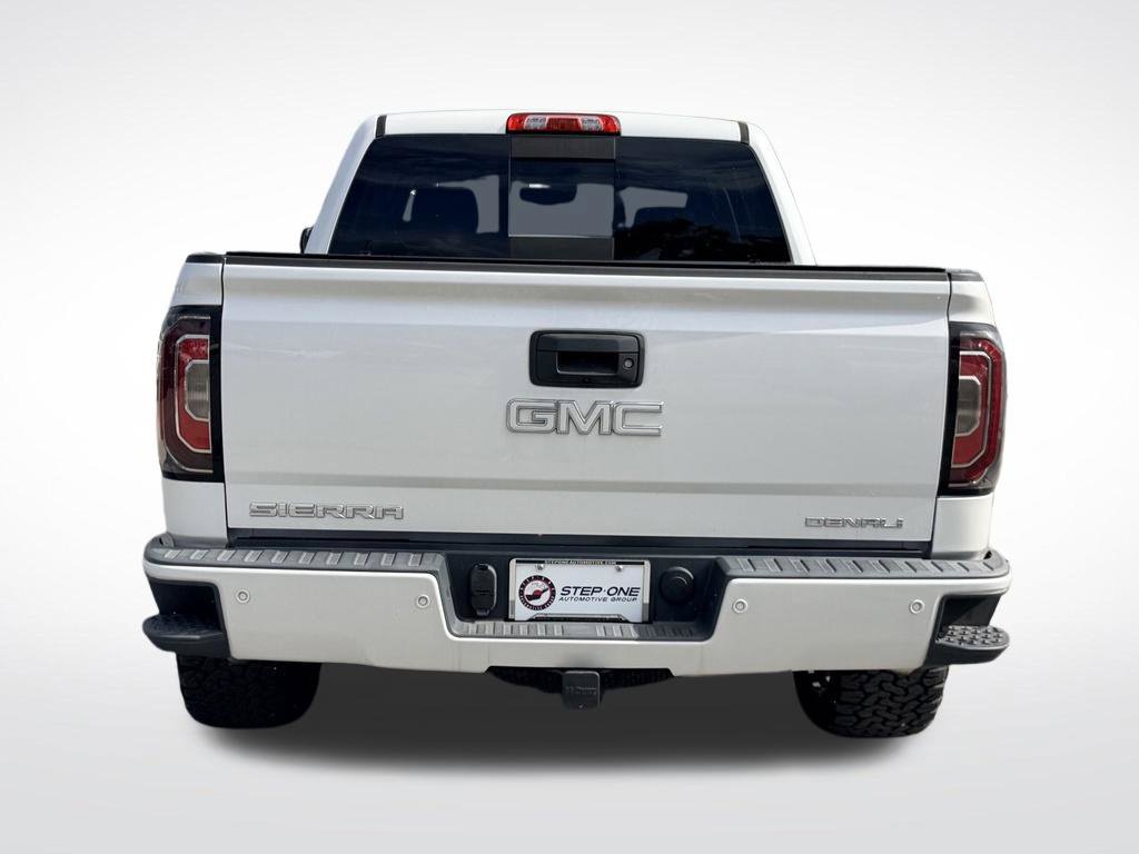 Used 2018 GMC Sierra 1500 Denali w/ Denali Ultimate Package AWD/4WD image 6