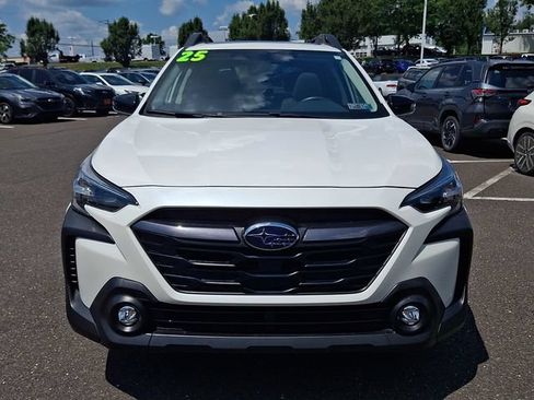 Certified 2025 Subaru Outback Premium AWD/4WD image 2