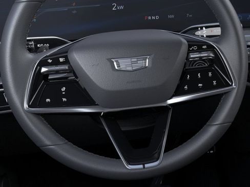Used 2025 Cadillac Lyriq Luxury AWD/4WD image 19