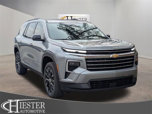 New 2026 Chevrolet Traverse LT w/ Sun and Wheel Package image 1