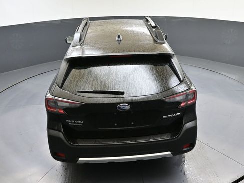 Used 2025 Subaru Outback Limited image 46
