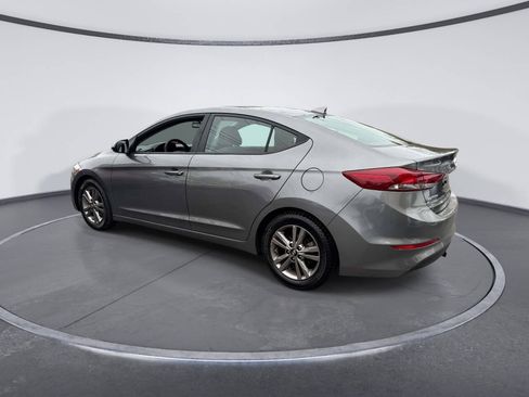 Used 2018 Hyundai Elantra SEL FWD image 3
