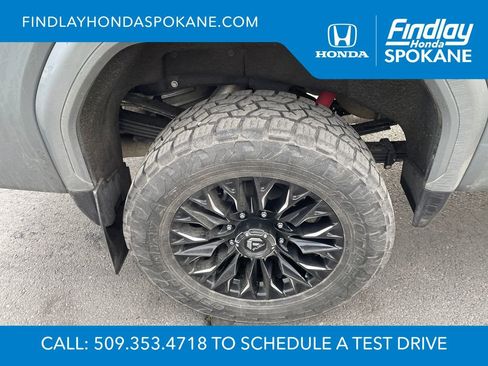 Used 2024 GMC Sierra 3500 AT4 w/ AT4 Premium Plus Package image 4