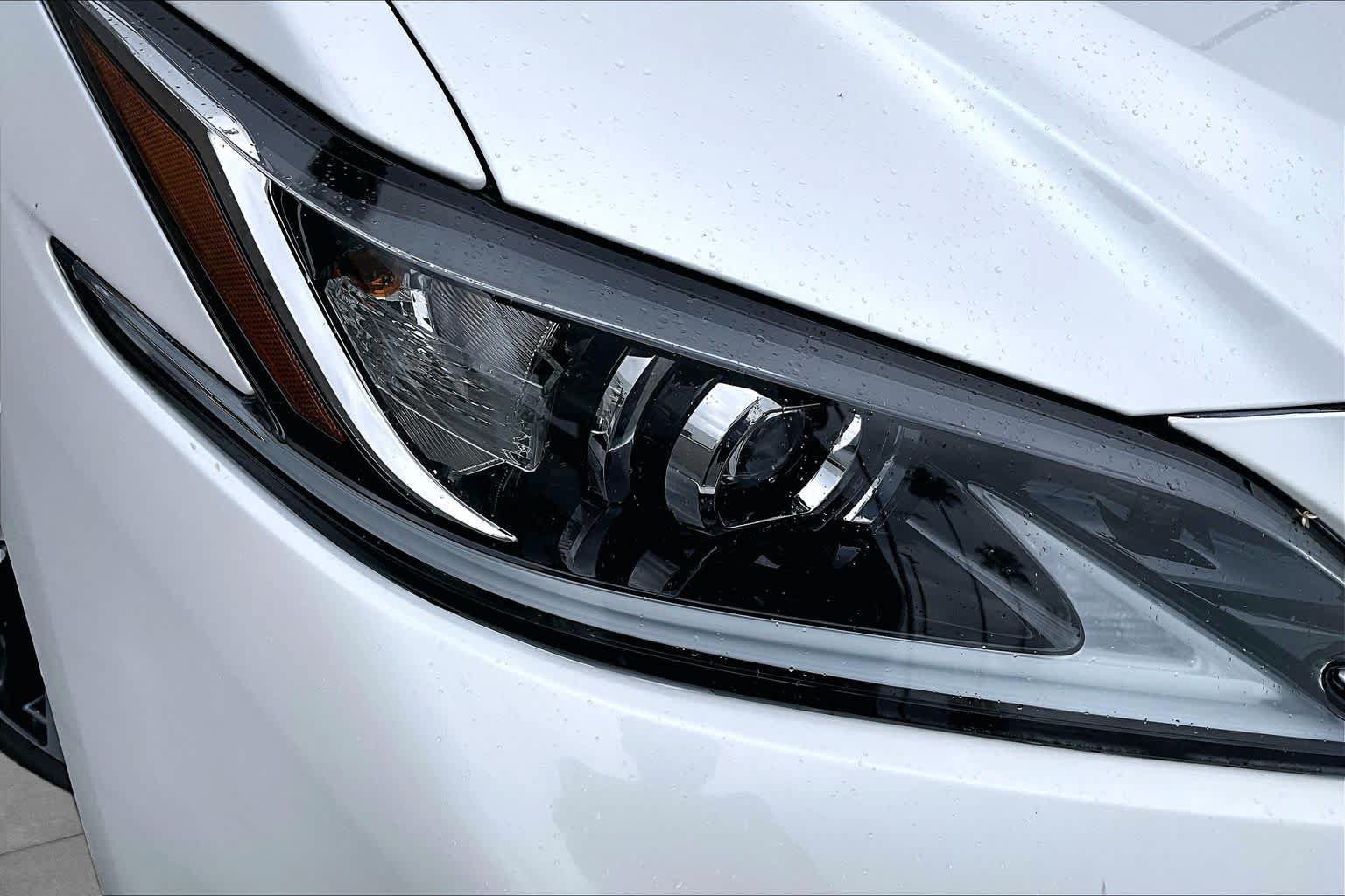 Used 2024 Lexus ES 350 w/ Premium Package FWD image 28