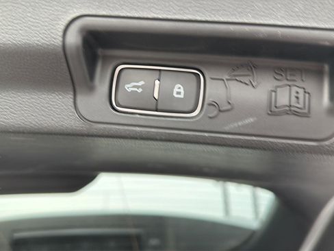 Used 2023 Ford Explorer XLT w/ Equipment Group 202A image 28