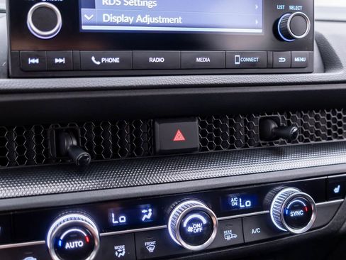 Certified 2025 Honda CR-V EX image 25