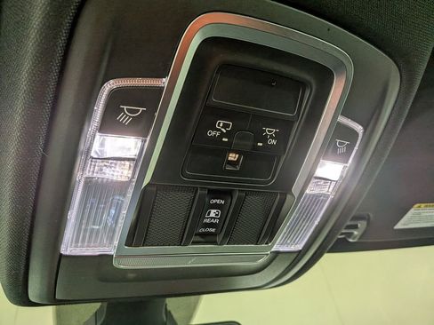 Used 2019 RAM 1500 Sport AWD/4WD image 31