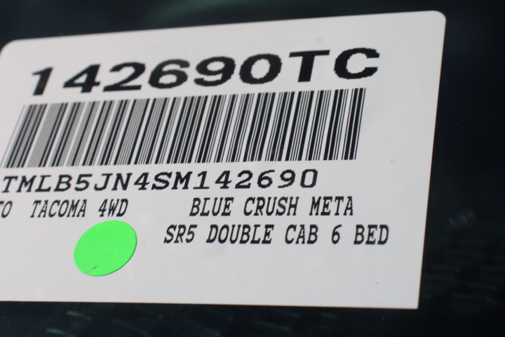 Certified 2025 Toyota Tacoma SR5 AWD/4WD image 28