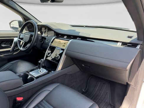 Used 2023 Land Rover Discovery Sport SE AWD/4WD image 23