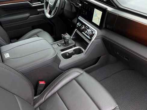 New 2026 GMC Sierra 1500 Denali AWD/4WD image 16