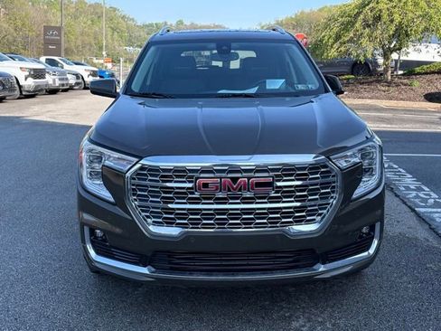 Used 2023 GMC Terrain Denali AWD/4WD image 8