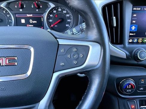 Used 2019 GMC Terrain SLE w/ Driver Convenience Package AWD/4WD image 23