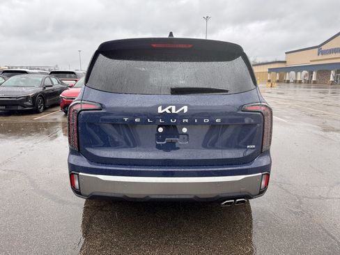 New 2025 Kia Telluride EX image 5