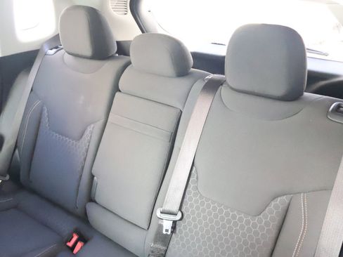 Used 2017 Jeep Compass Sport AWD/4WD image 43