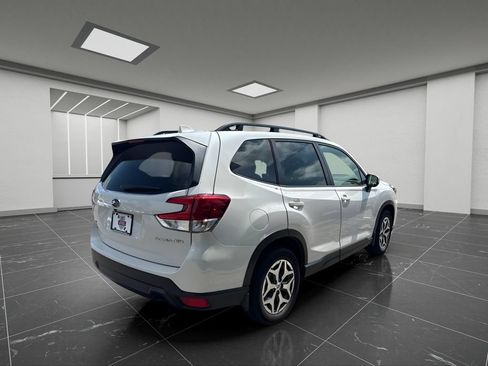 Certified 2023 Subaru Forester Premium AWD/4WD image 13