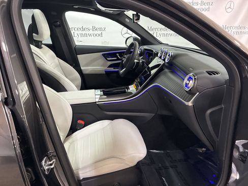 New 2026 Mercedes-Benz GLC 350e 4MATIC image 16