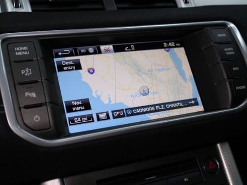 Used 2014 Land Rover Range Rover Evoque Dynamic image 17