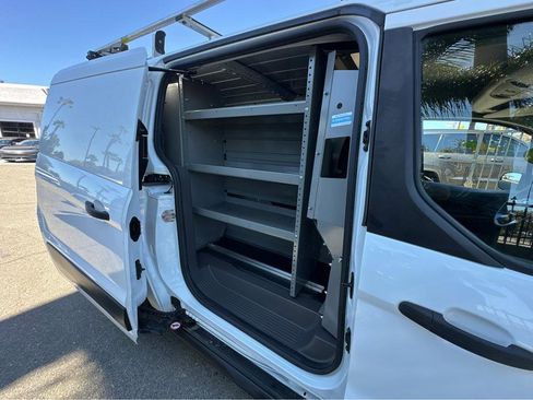 Used 2019 Ford Transit Connect XL image 17