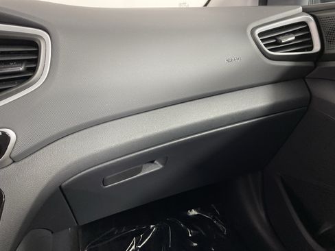 Used 2019 Hyundai Ioniq Blue FWD image 29