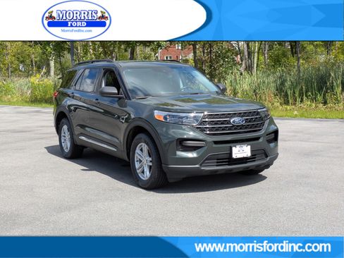 Used 2024 Ford Explorer XLT AWD/4WD image 1