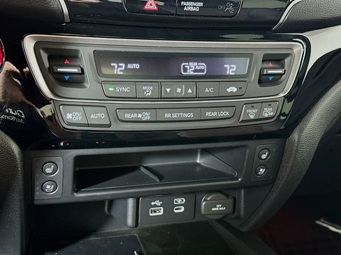 New 2026 Honda Ridgeline Black Edition image 16