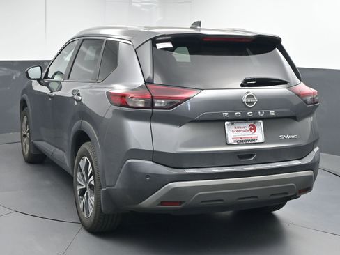 Used 2022 Nissan Rogue SV w/ SV Premium Package image 7