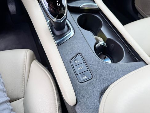 Used 2019 Cadillac XT5 AWD image 37