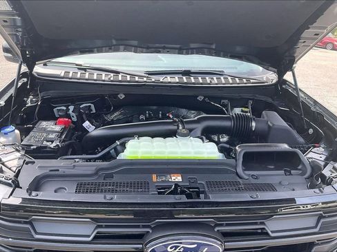 New 2026 Ford Expedition Active AWD/4WD image 9