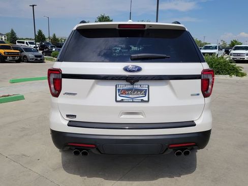 Used 2018 Ford Explorer Sport w/ Equipment Group 401A AWD/4WD image 12