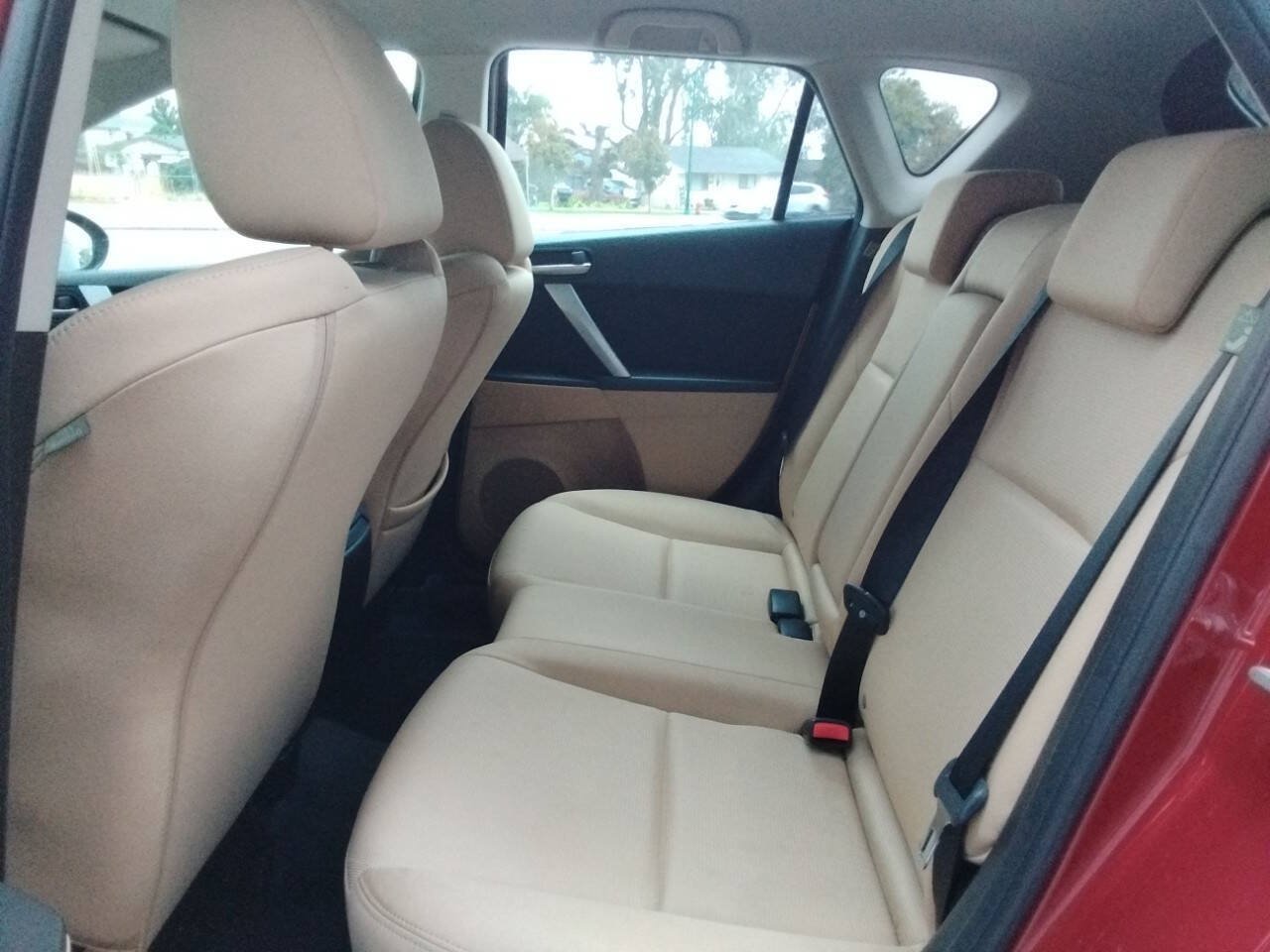 Used 2010 MAZDA MAZDA3 s Sport FWD image 10
