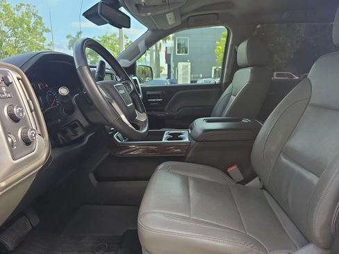 Used 2018 GMC Sierra 1500 SLT AWD/4WD image 23