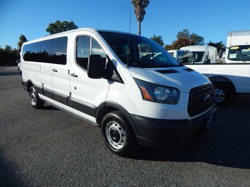Used 2016 Ford Transit 350 XL image 11