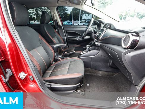 Used 2020 Nissan Versa SR w/ Convenience Package image 24